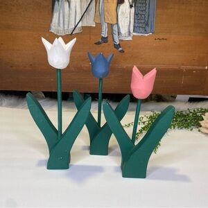 Vintage Hand Made Folk Art Wooden Tulips Pink Blue White Free Standing Nesting